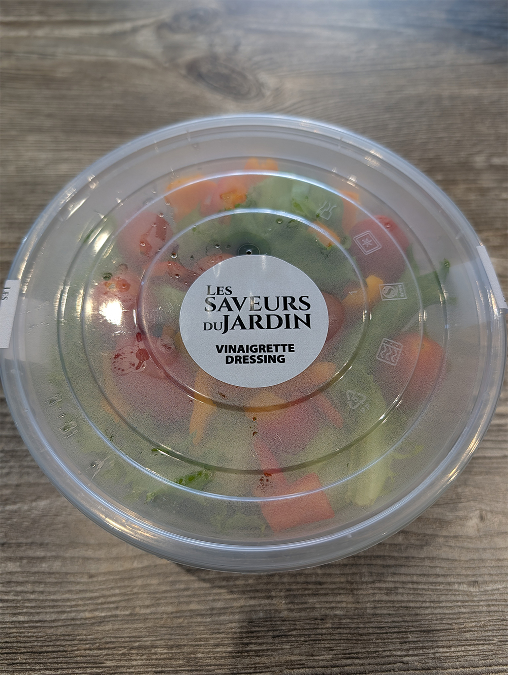 Bar à salades et sandwichs